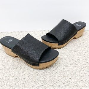 Like new Eileen Fisher Wooden Platform Leather Slide Clogs Size 7.5